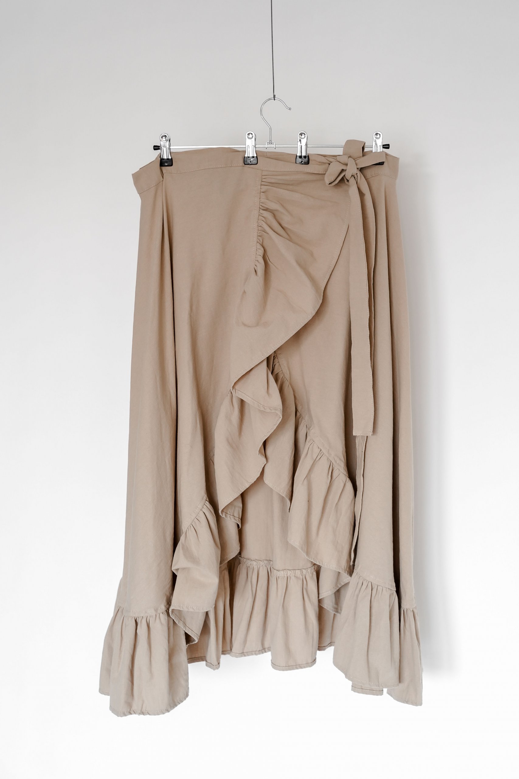 POSE-fotostudio-klanten-garderobe-jurken-03819