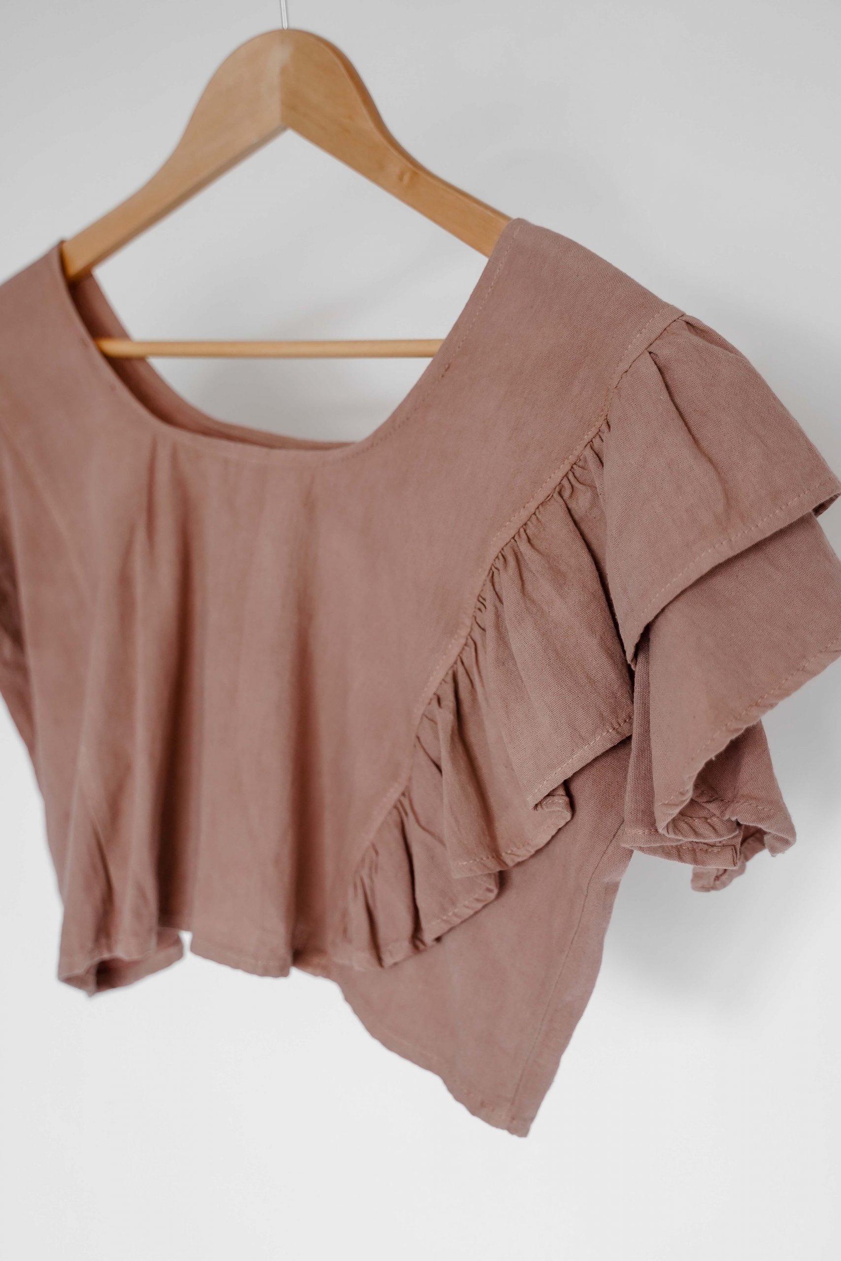 POSE-fotostudio-klanten-garderobe-jurken-03835