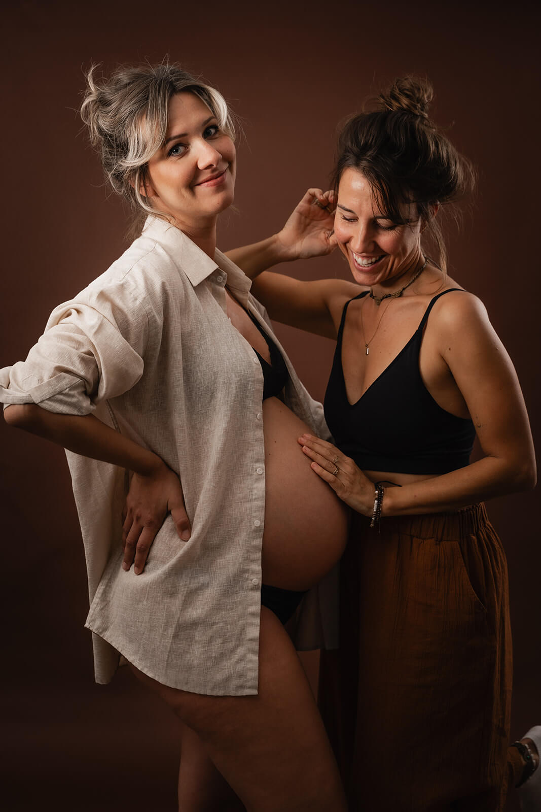 Pose-fotoshoot-zwangerschapsshoot-zwanger